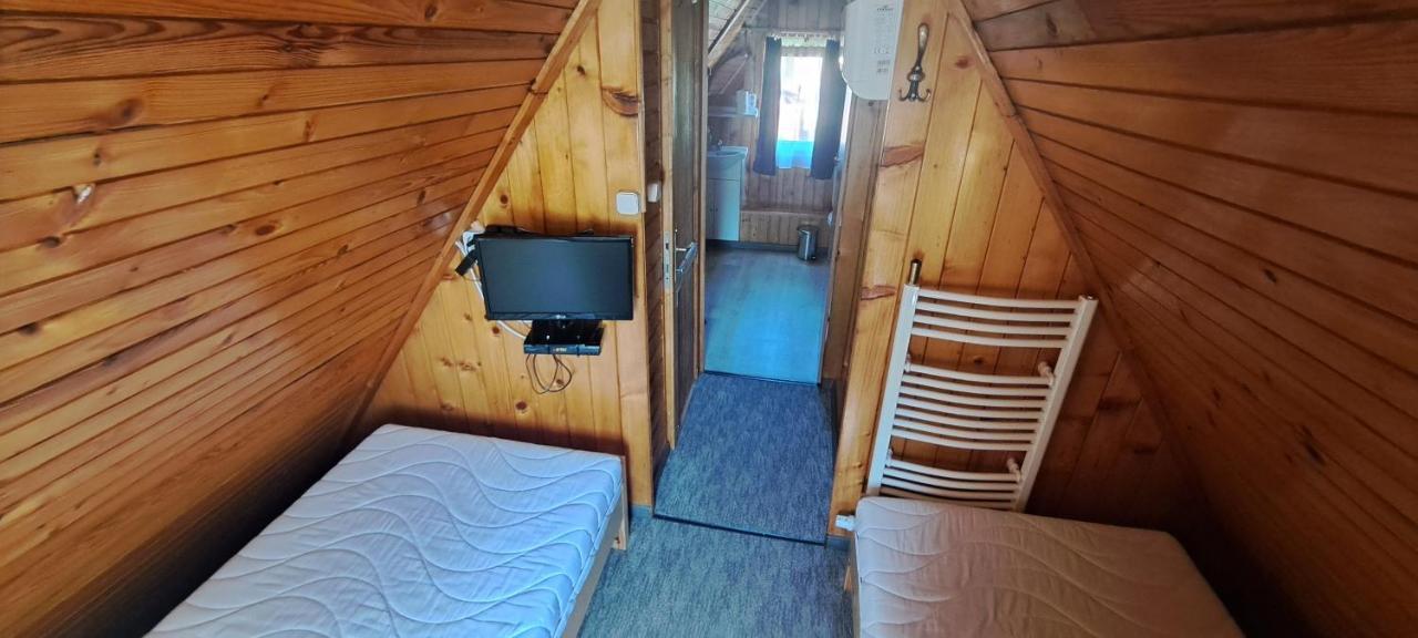 Keri Apartman Mosonmagyarovar Exterior foto