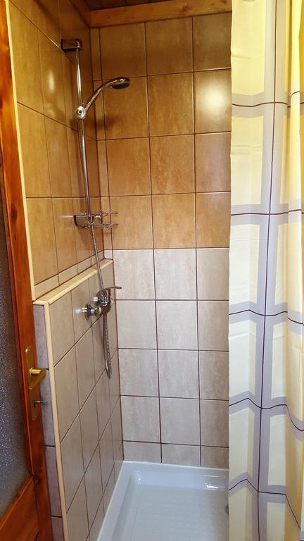 Keri Apartman Mosonmagyarovar Exterior foto