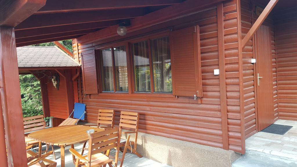 Keri Apartman Mosonmagyarovar Exterior foto