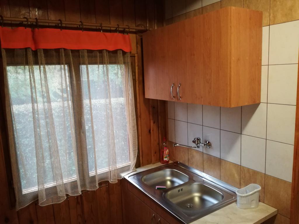 Keri Apartman Mosonmagyarovar Exterior foto